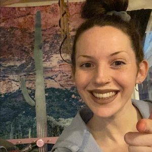 Meet your Posher, Sydnee